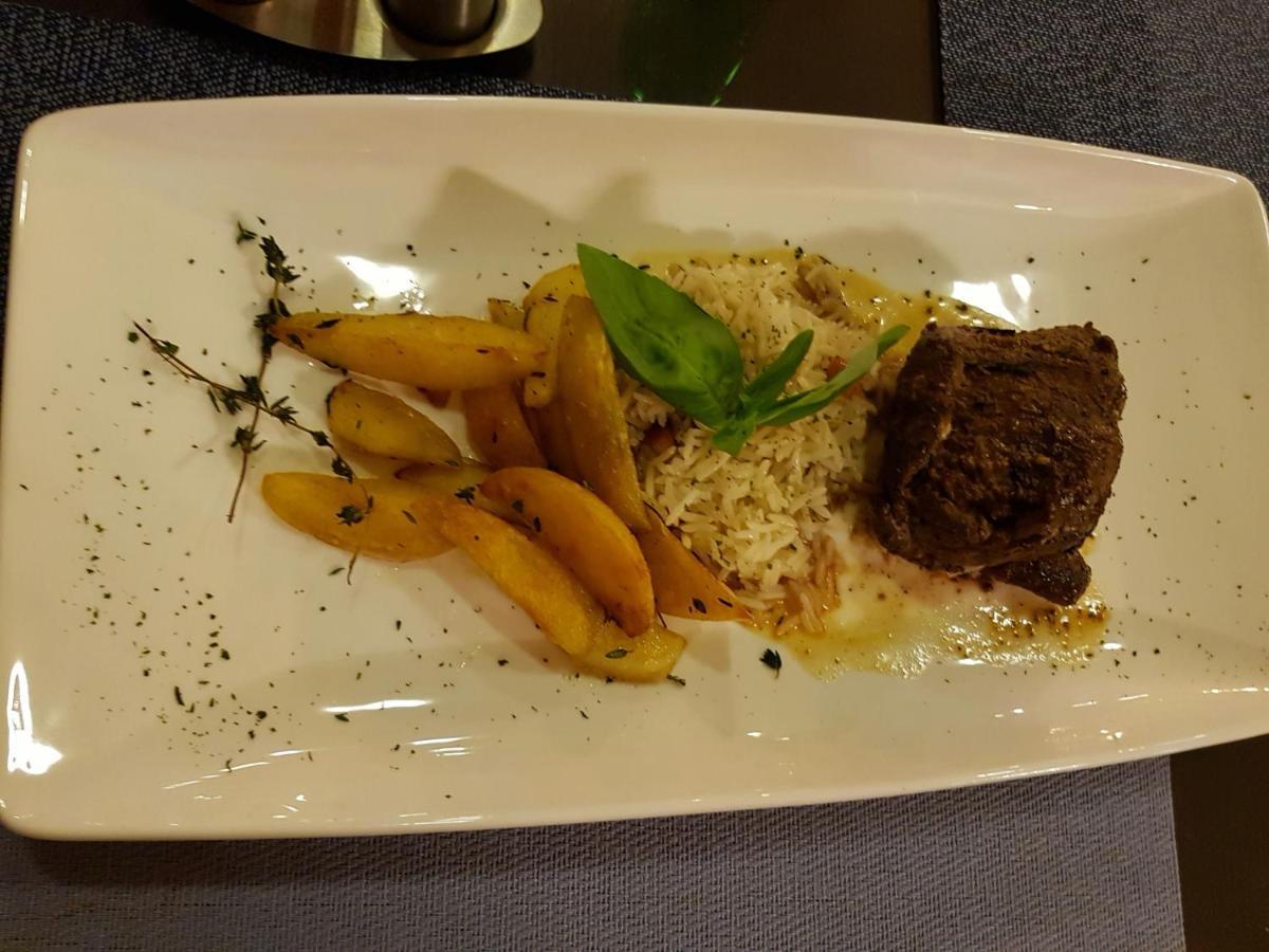 Zemalex Hotel アジス・アベバ エクステリア 写真
