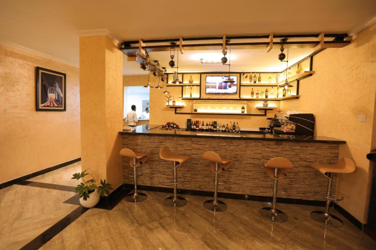 Zemalex Hotel アジス・アベバ エクステリア 写真